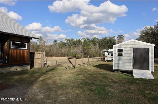 view of yard with a shed