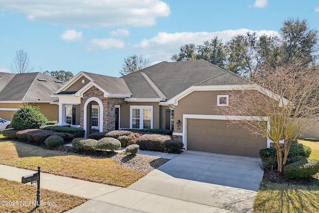 view of front facade with a garage