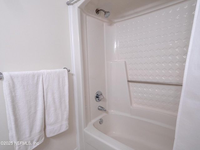 bathroom featuring shower / tub combination