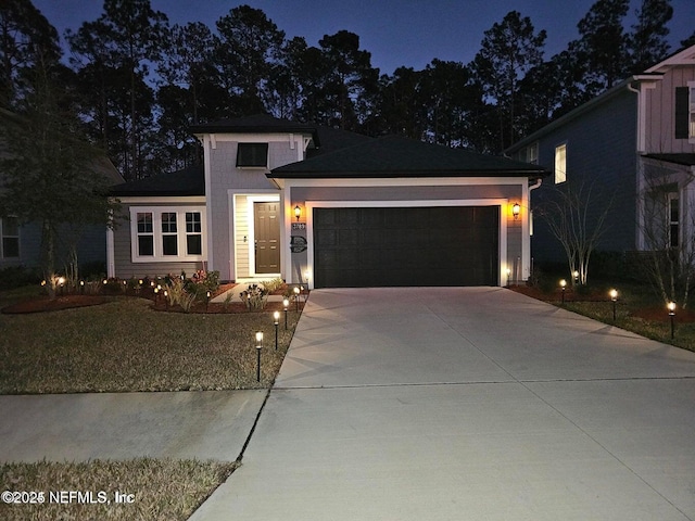 view of front facade featuring a garage