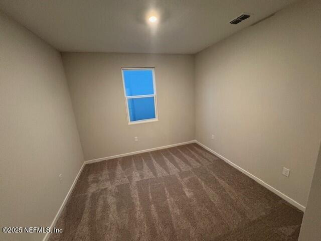 empty room with carpet