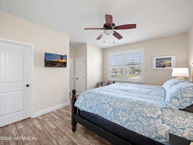 bedroom with ceiling fan