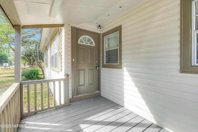 view of property entrance