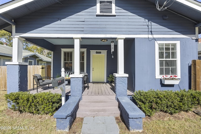 view of front facade featuring a porch