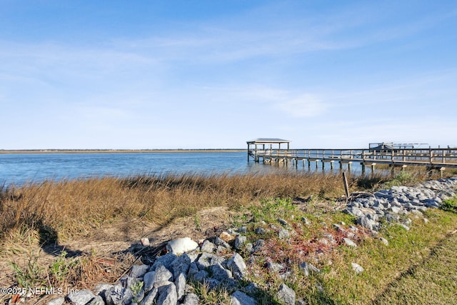 view of dock featuring a water view