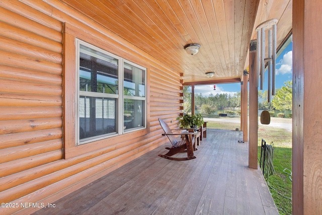 view of patio / terrace with covered porch