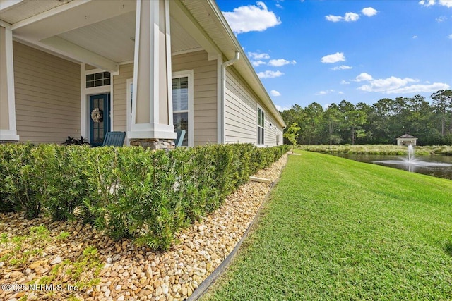 exterior space featuring a yard