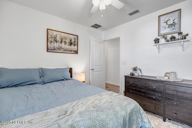 bedroom featuring ceiling fan