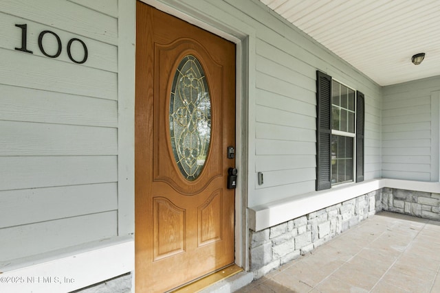 view of entrance to property