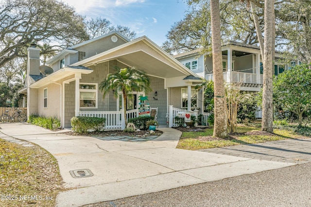 view of front facade featuring a porch