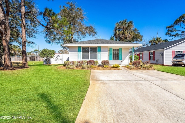 view of front of home with a front yard