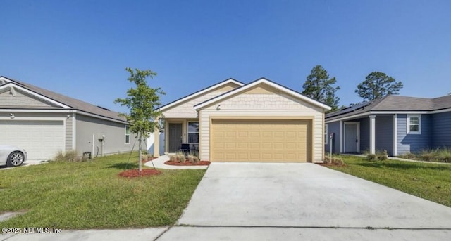 view of front of home with an attached garage, a front lawn, and concrete driveway