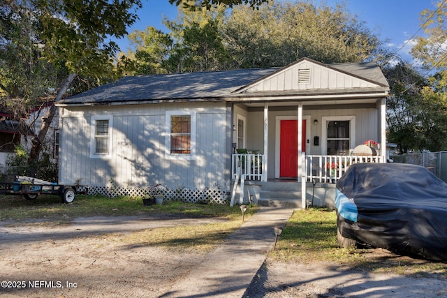 bungalow with a porch