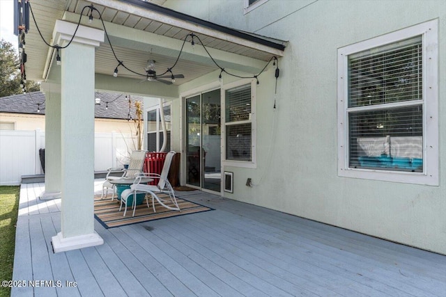 deck with ceiling fan