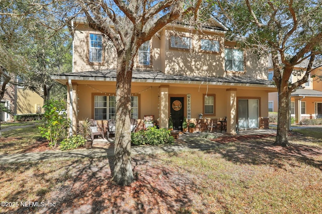 view of front of home featuring a patio area