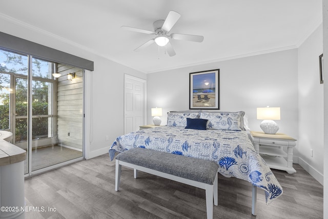 bedroom featuring crown molding, ceiling fan, and light wood-type flooring