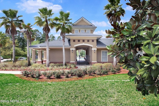 view of front of house with a front yard