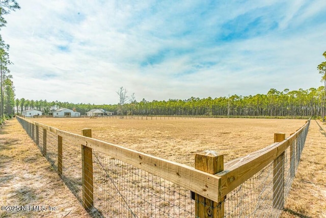 view of yard featuring a rural view