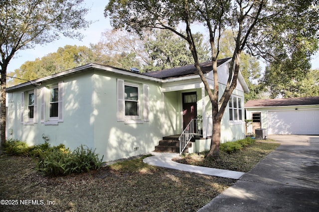 5241 Attleboro St, Jacksonville, FL 32205 - bungalow-style house with central AC and a garage