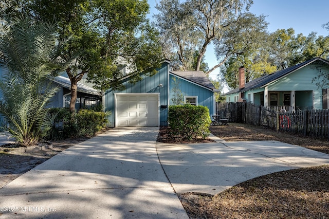 view of front of home featuring a garage