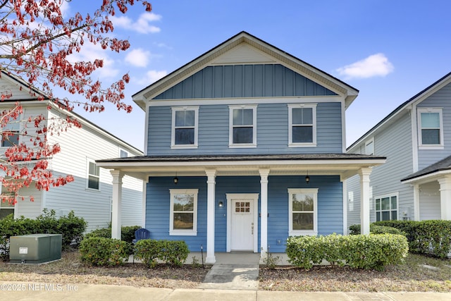 front of property featuring covered porch