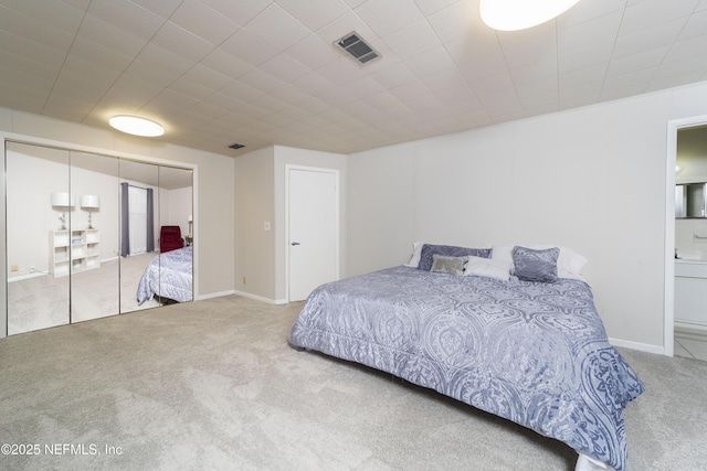 bedroom with carpet flooring