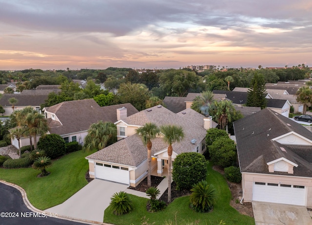 view of aerial view at dusk