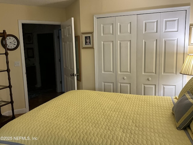 bedroom featuring a closet