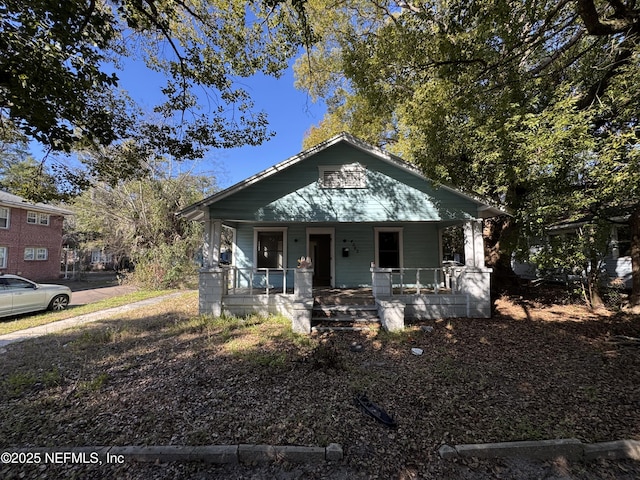 bungalow-style house with covered porch