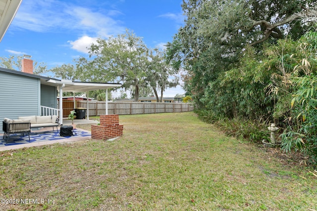 view of yard with a patio