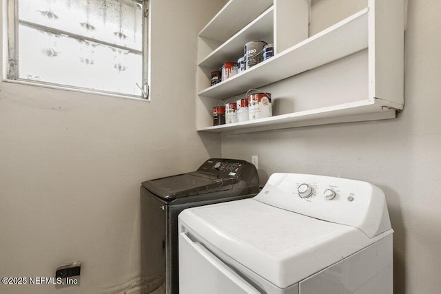 washroom with washer and clothes dryer