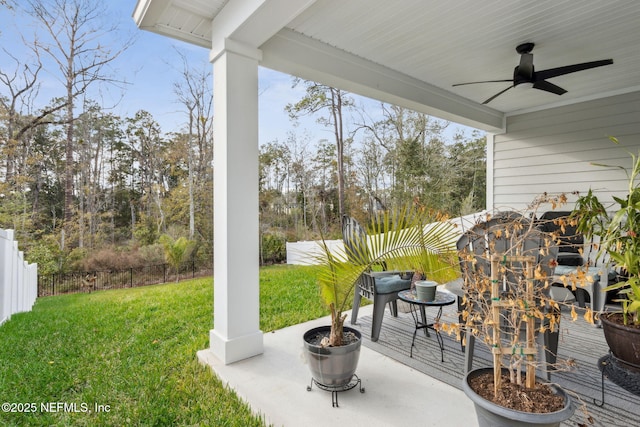 view of patio featuring ceiling fan