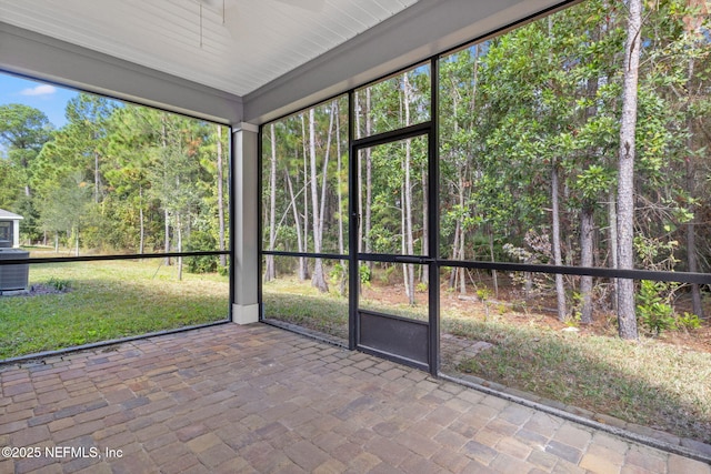 911 Colon Ln, Jacksonville, FL 32218 - photo 29