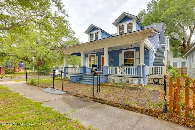 view of front of home featuring a porch