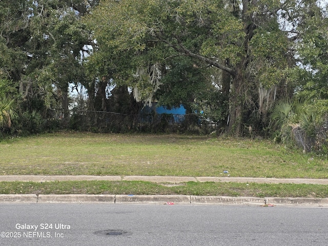 Listing photo 3 for 963 Albert St, Jacksonville FL 32202