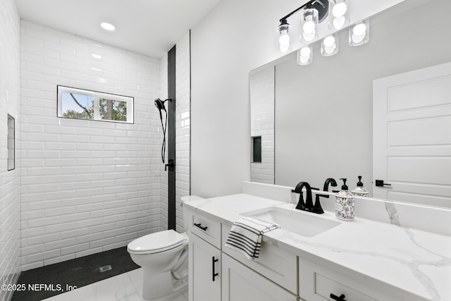 85034 Southern Creek Blvd, Fernandina Beach, FL 32034 - bathroom with vanity, toilet, and tiled shower