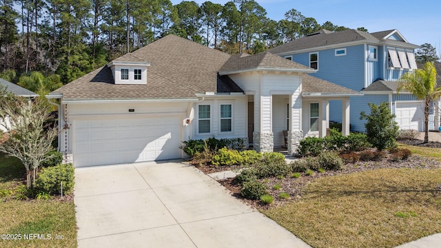 view of front of property with a front yard