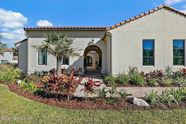 view of mediterranean / spanish house