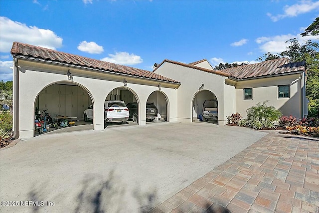 view of mediterranean / spanish-style home