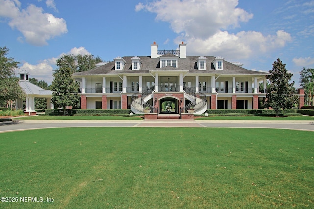 view of front facade