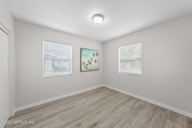 5325 Woodcrest Rd, Jacksonville, FL 32205 - photo 15
