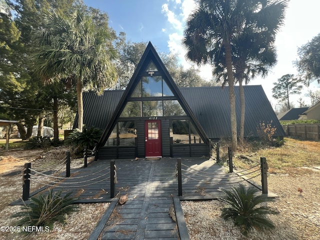 view of front of home