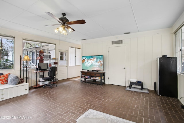 office with ceiling fan