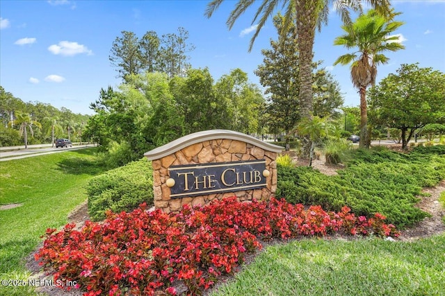 721 W Kings College Dr, Saint Johns, FL 32259 - community sign featuring a lawn