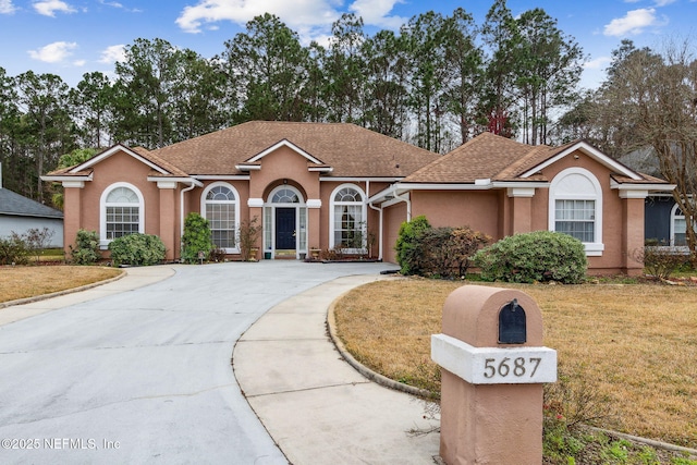 Listing photo 3 for 5687 Wolf Creek Dr, Jacksonville FL 32222