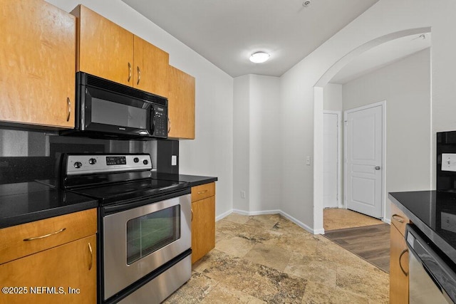 kitchen featuring stainless steel appliances