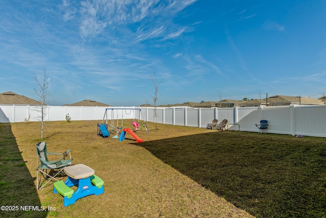 exterior space featuring a lawn