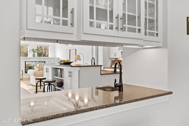 2095 Crown Dr, Saint Augustine, FL 32092 - bar featuring a sink