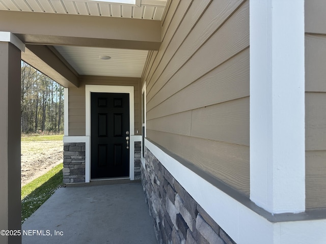 3373 Golden Eye Dr, Orange Park, FL 32065 - view of exterior entry featuring crawl space
