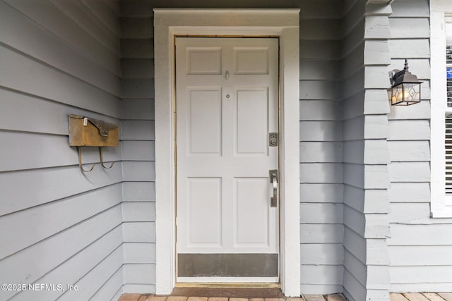 view of property entrance